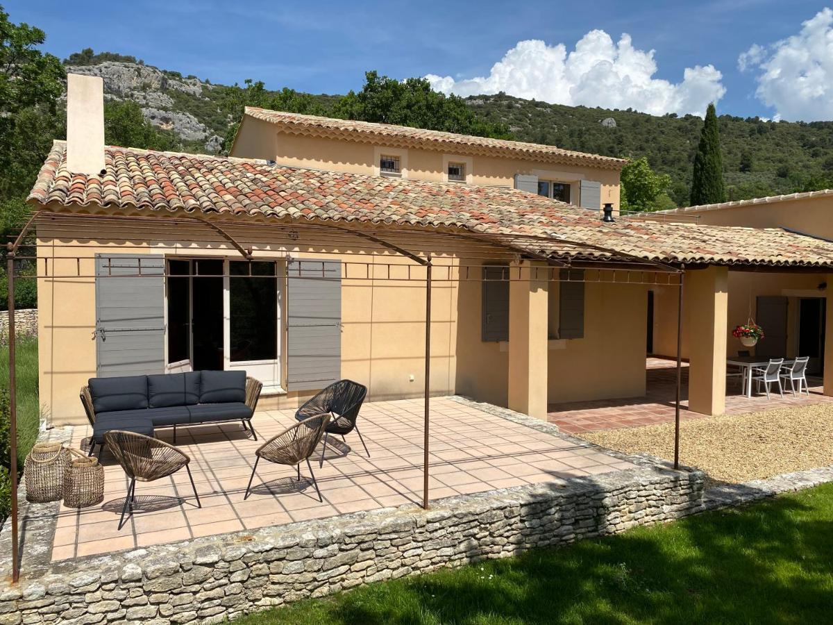 Chante Coucou Saint-Saturnin-d'Apt Exterior foto